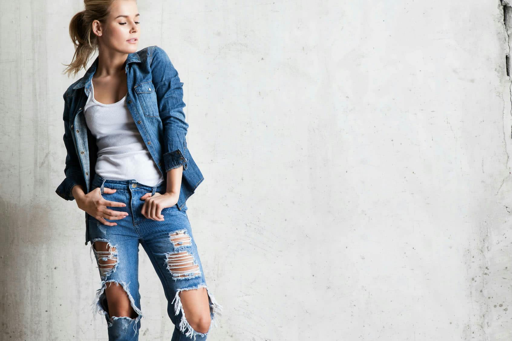 Allover Denim Look: Ton-in-Ton Kombi Allover Denim Look bei Frauen