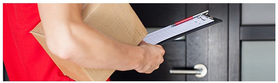 Paketlieferung von MediaMarkt Lieferung eines MediaMarkt Pakets